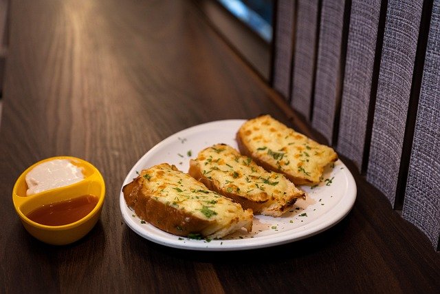 Garlic Bread (V)